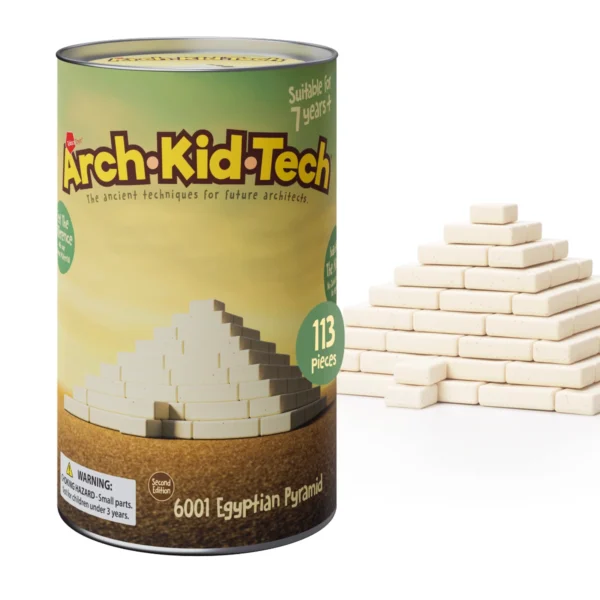 Jeu de construction architectural Arch-Kid-Tech Pyramide égyptienne pour explorer l’empilement, la répétition, l’alignement et la stabilité.